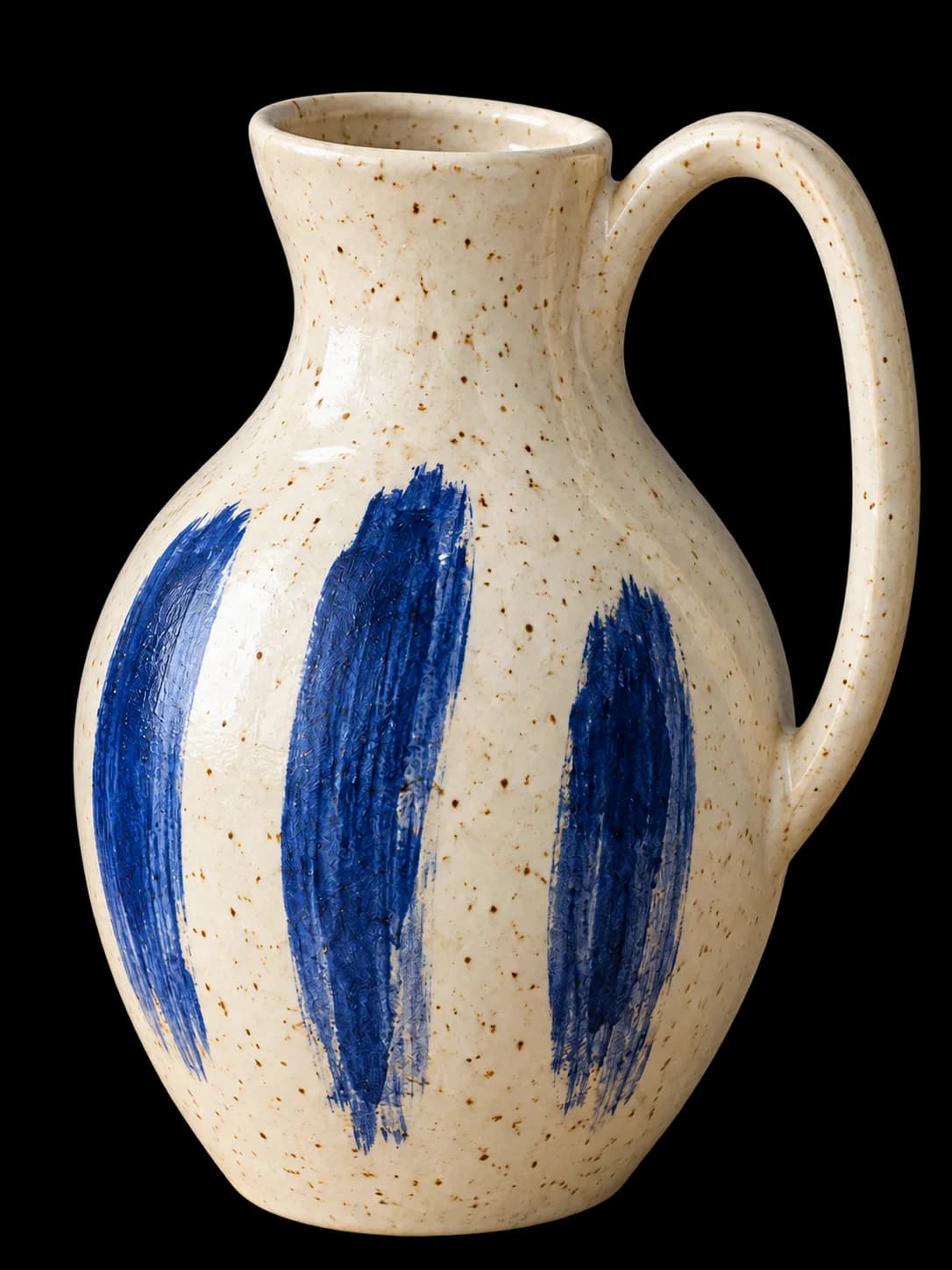 Isolated ivory handled vase with three cobalt brush marks